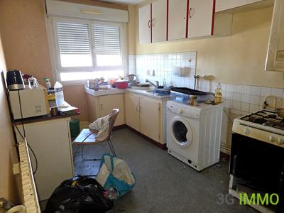 Appartement - 80 m² - 3 pièces