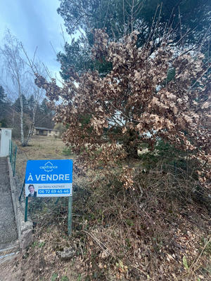 Terrain constructible - 773 m²