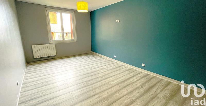 Maison - 236 m² - 8 pièces