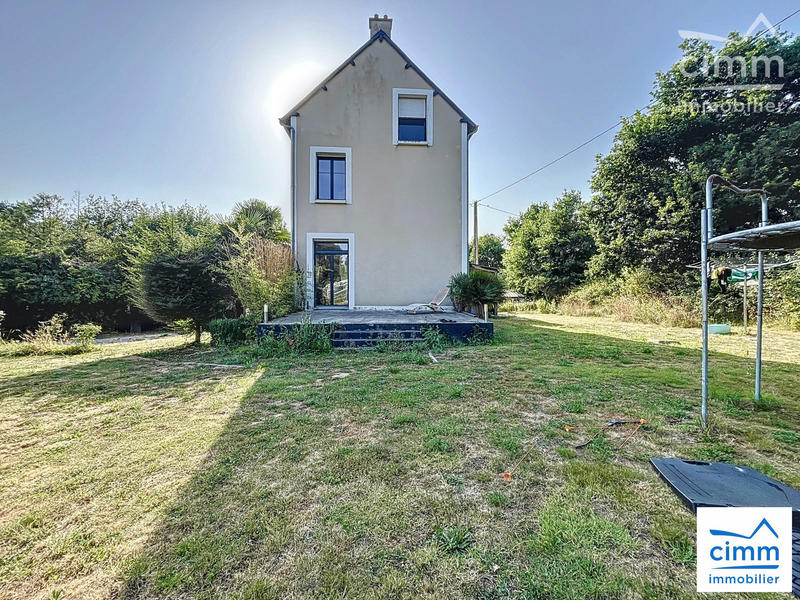 Maison traditionnelle - 145 m² - 6 pièces