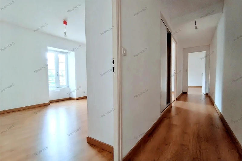 Maison - 101 m² - 5 pièces