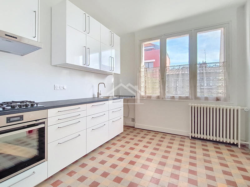 Maison - 145 m² - 7 pièces