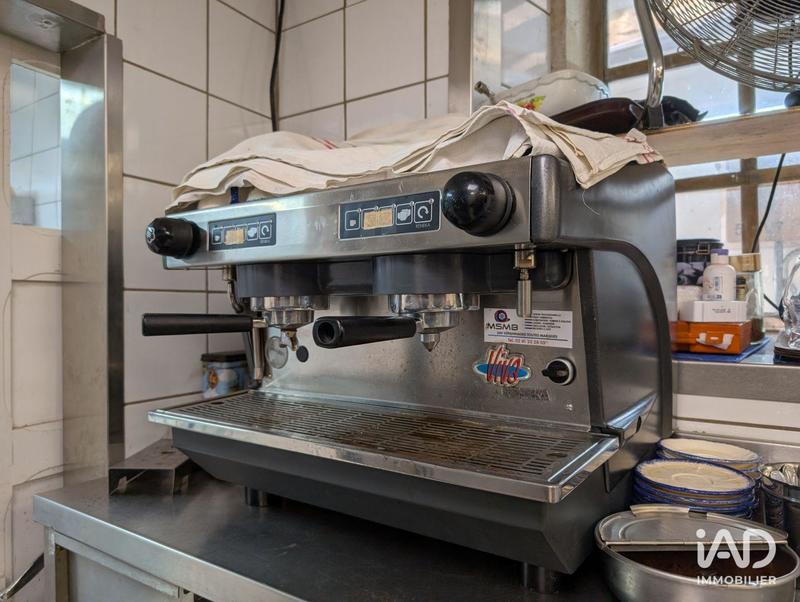 Local commercial - 200 m²