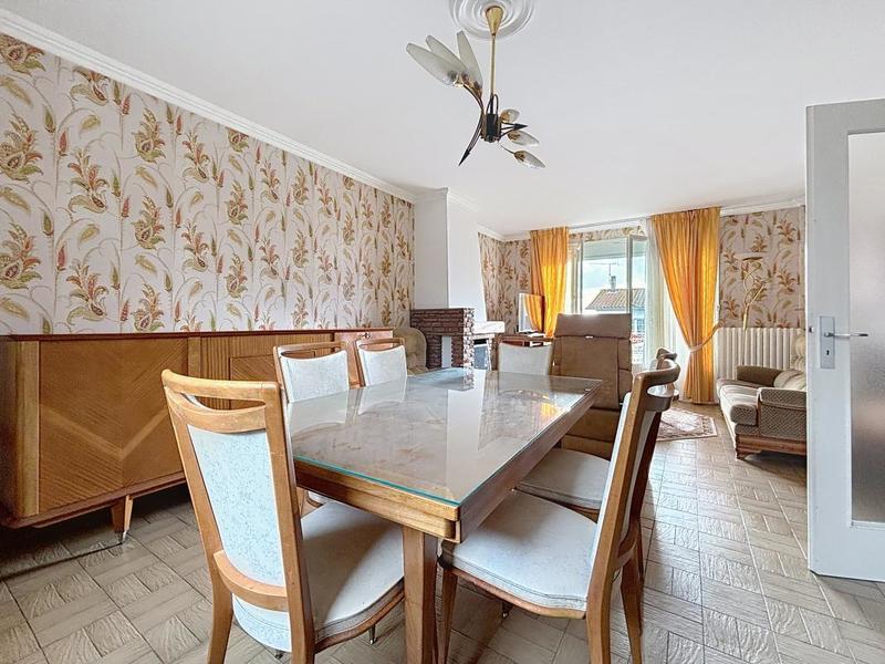 Maison - 184 m² - 7 pièces