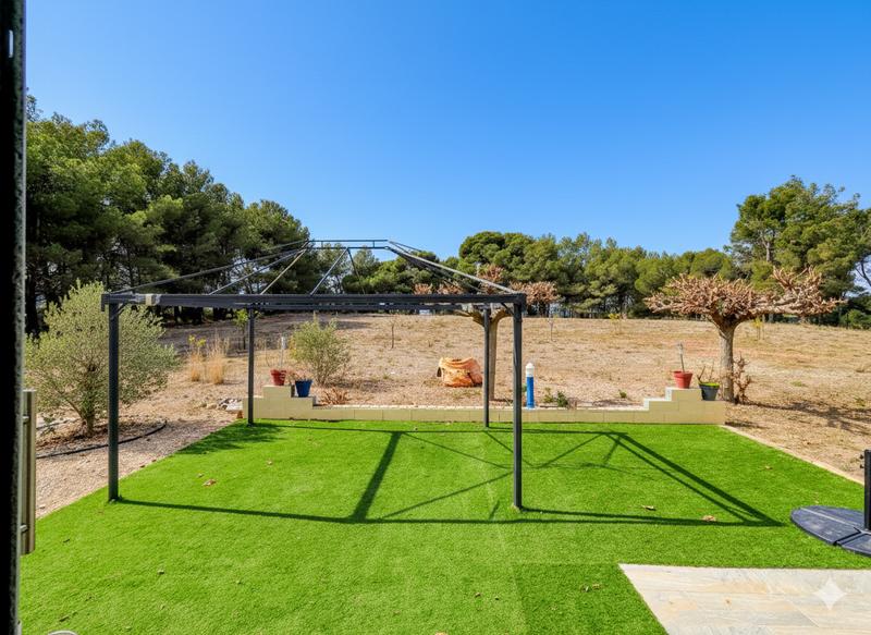 Villa - 100 m² - 4 pièces