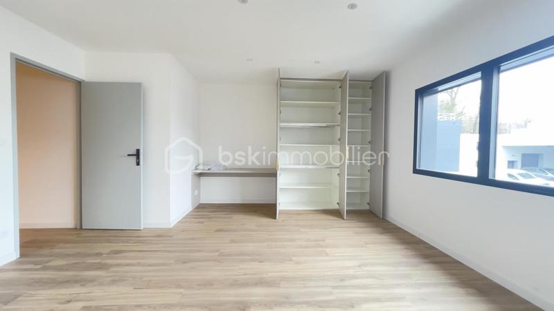 Bureau - 53 m² - 2 pièces