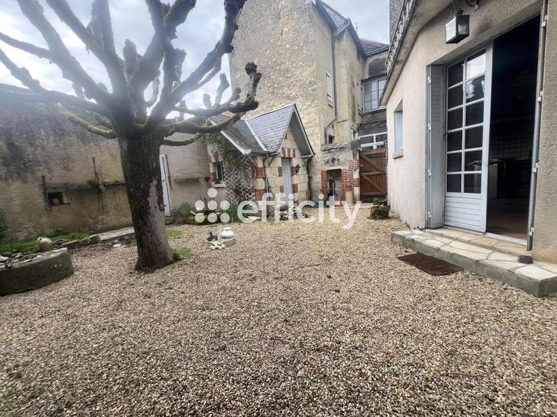 Maison - 208 m² - 7 pièces