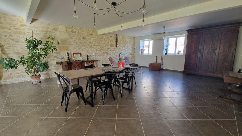 Maison ancienne - 290 m² - 7 pièces