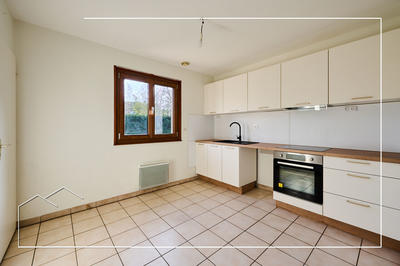 Maison - 99 m² - 4 pièces