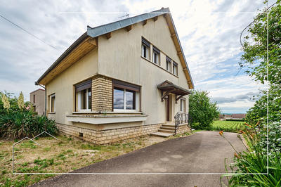 Maison - 120 m² - 6 pièces