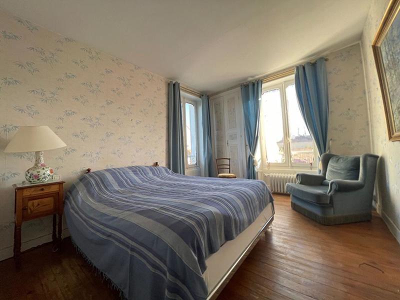 Maison - 125 m² - 7 pièces