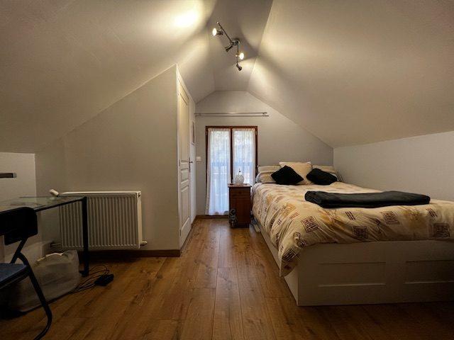 Maison - 81 m² - 5 pièces