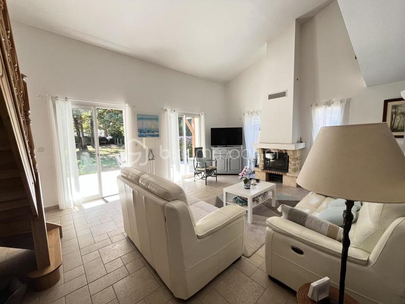 Maison traditionnelle - 142 m² - 5 pièces