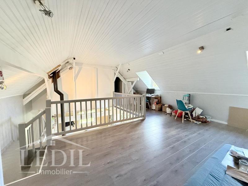 Maison d'architecte - 140 m² - 4 pièces