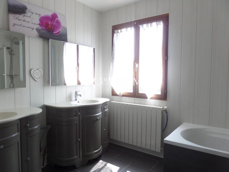 Maison - 156 m² - 8 pièces