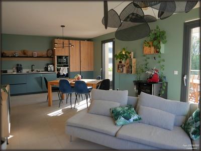 Appartement - 92 m² - 4 pièces