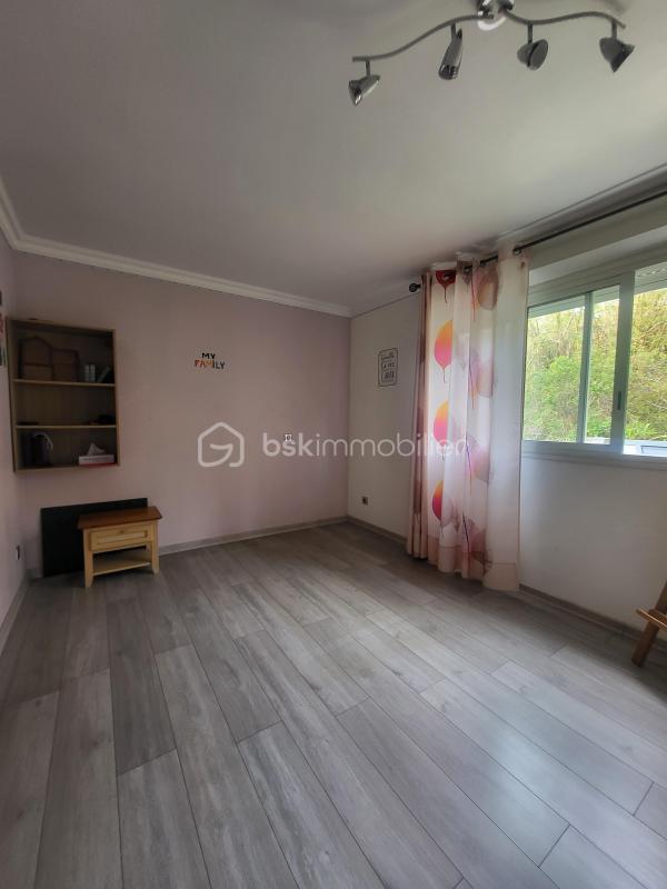 Villa - 200 m² - 5 pièces