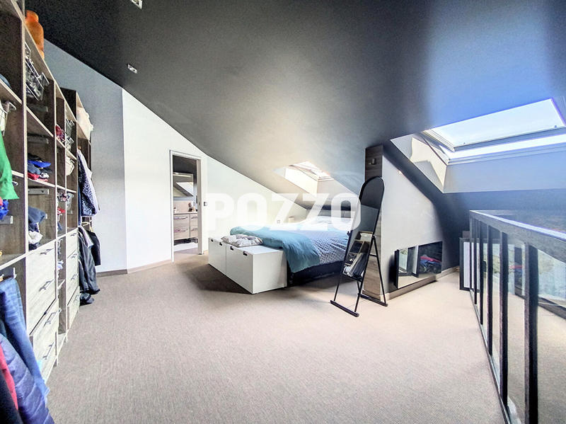 Maison - 138 m² - 5 pièces