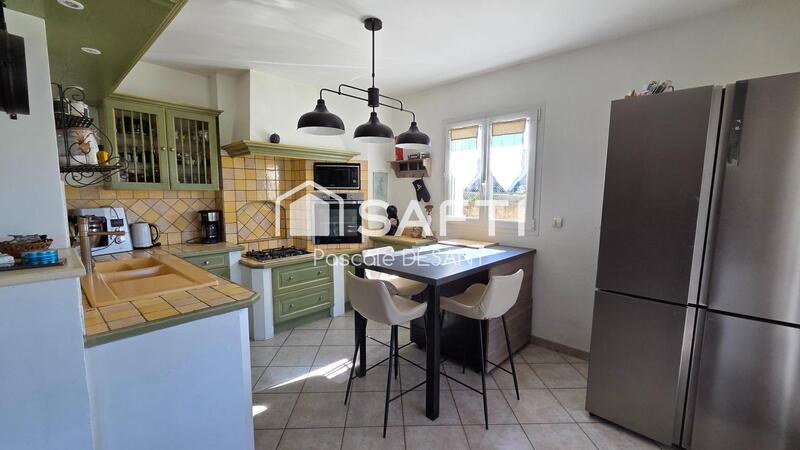 Maison - 131 m² - 6 pièces