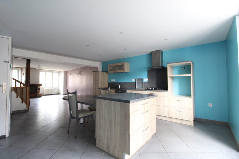 Maison de village - 96 m² - 4 pièces