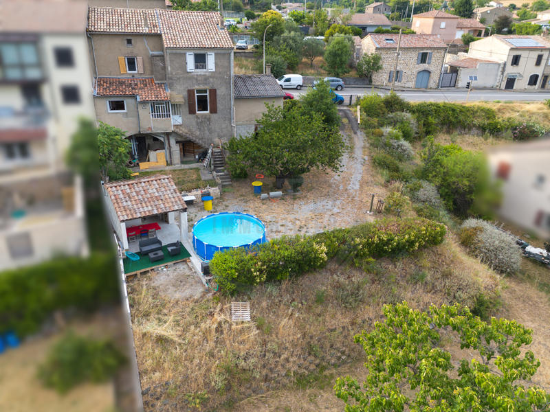 Maison - 140 m² - 6 pièces