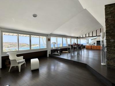 Penthouse - 230 m² - 4 pièces