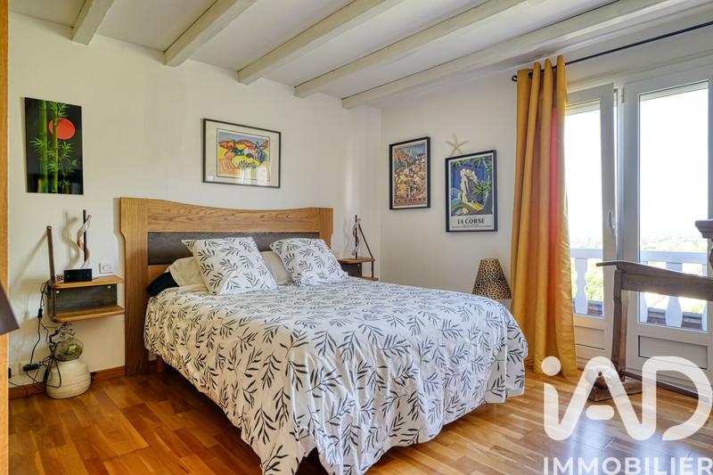 Maison - 112 m² - 6 pièces