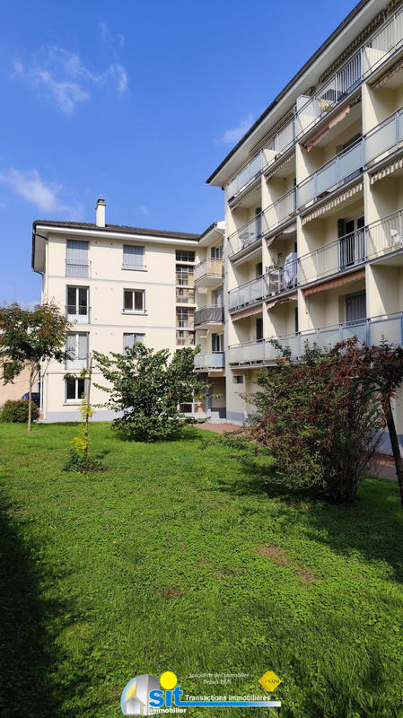 Appartement - 60 m² - 3 pièces