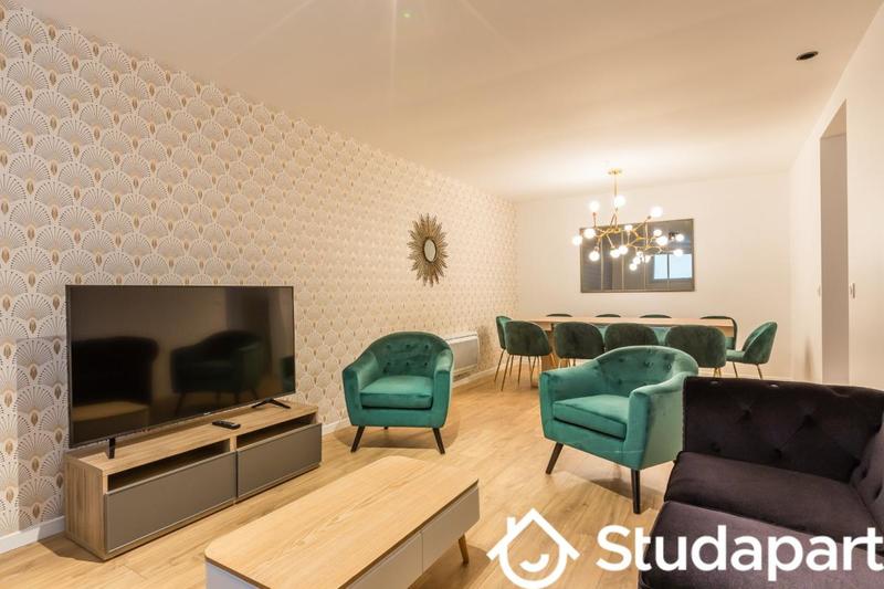 Chambre - 11 m² - 1 pièce