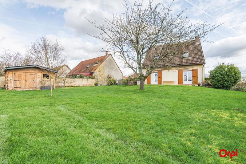 Maison - 91 m² - 4 pièces