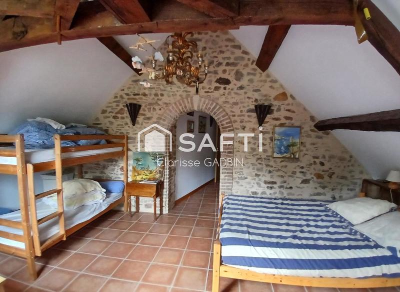 Propriété - 585 m² - 18 pièces