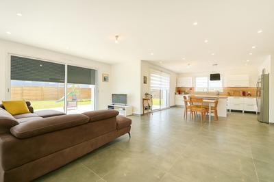 Maison contemporaine - 150 m² - 6 pièces