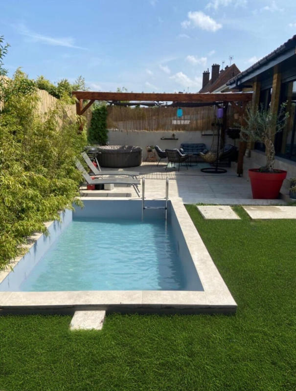 Maison - 106 m² - 7 pièces