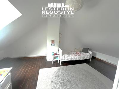 Maison - 176 m² - 5 pièces