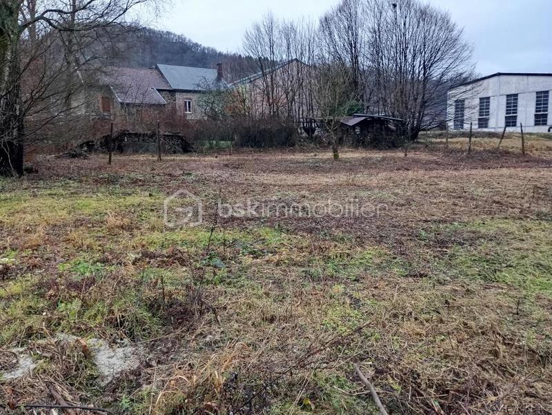 Terrain de loisirs - 962 m²