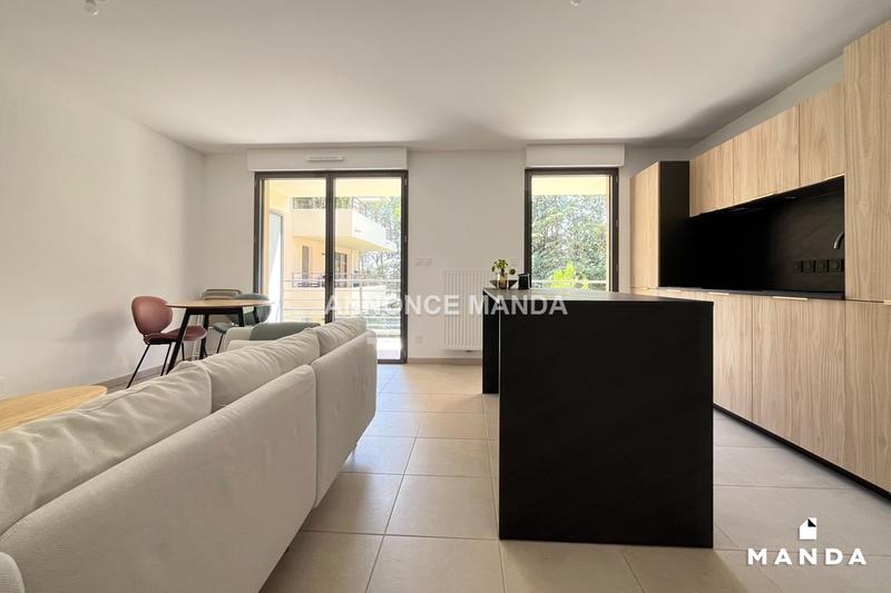 Appartement - 65 m² - 3 pièces