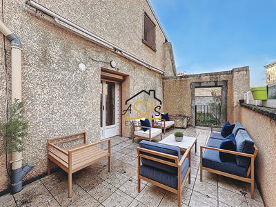 Maison - 135 m² - 6 pièces