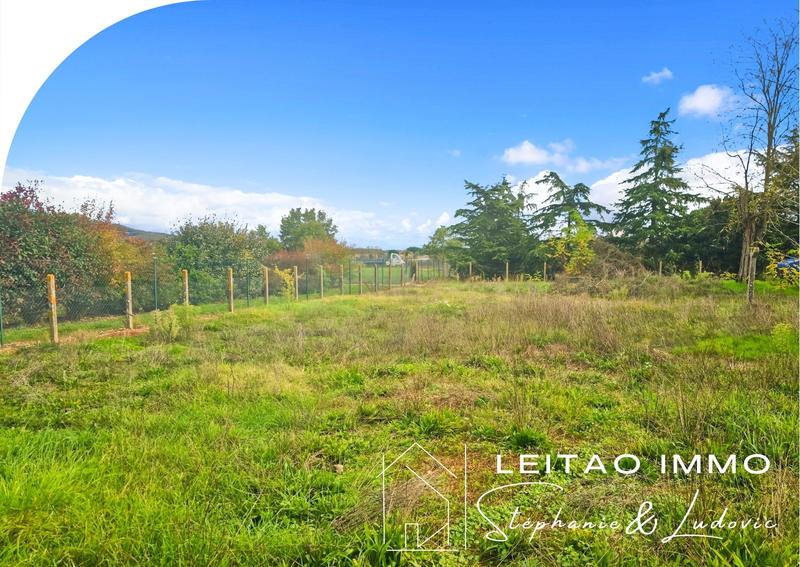 Terrain - 858 m²