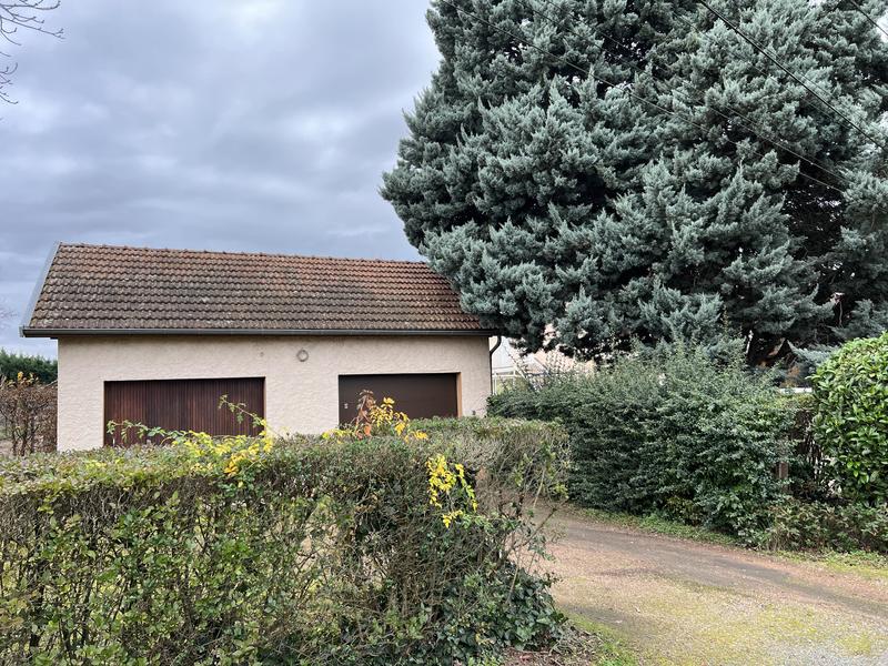 Maison traditionnelle - 120 m² - 10 pièces