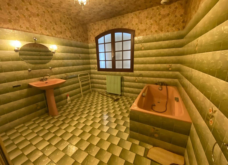 Maison - 137 m² - 5 pièces