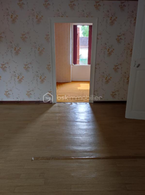 Maison - 96 m² - 4 pièces