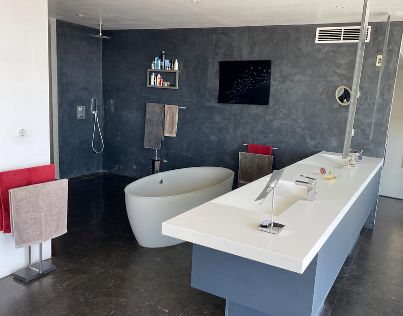 Maison - 340 m² - 9 pièces