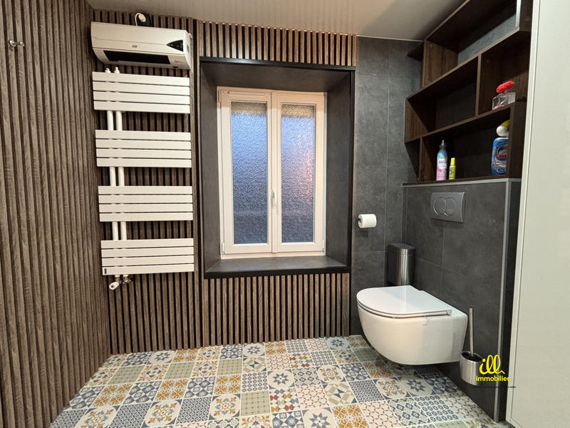 Maison - 138 m² - 6 pièces