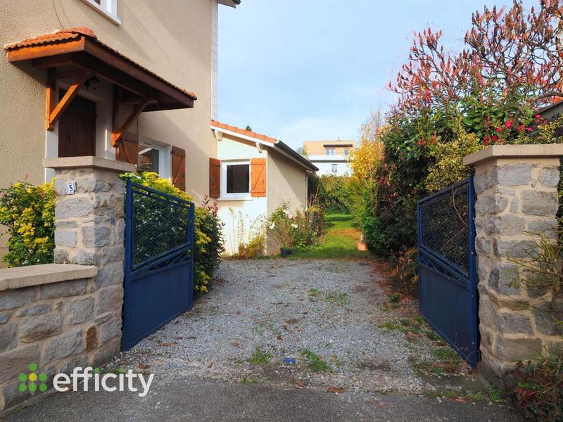 Maison de ville - 110 m² - 5 pièces