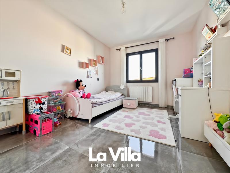 Maison - 122 m² - 5 pièces