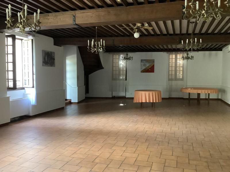 Maison - 732 m² - 23 pièces