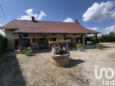 Maison - 190 m² - 8 pièces