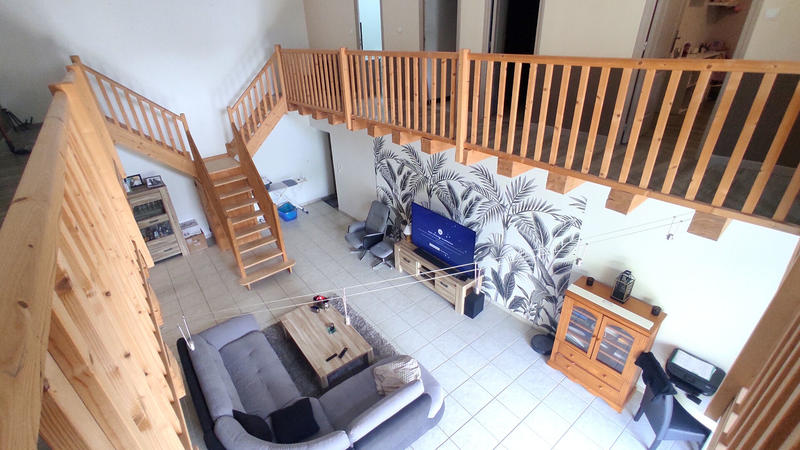 Maison - 179 m² - 5 pièces