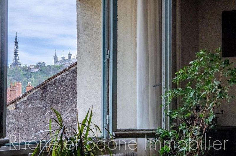 Appartement - 120 m² - 3 pièces