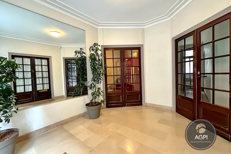 Appartement - 101 m² - 4 pièces